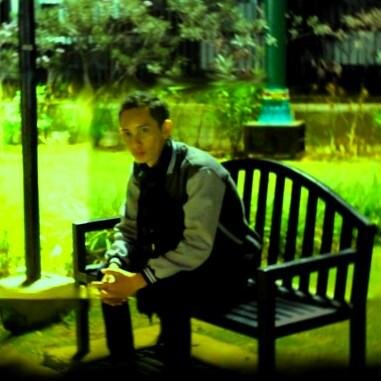 pribadi yang biasa karena hanya manusia biasa