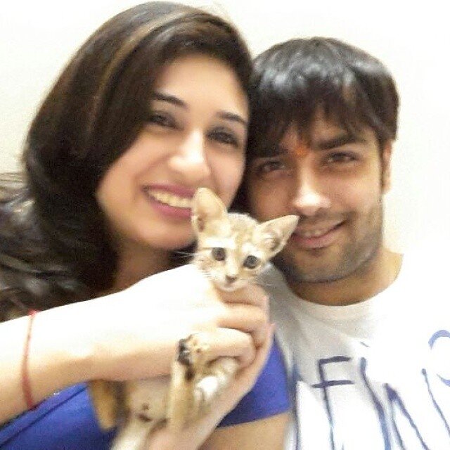 i m biggest fan of hiten gauri,kajen,vivian sukirti,vishti nd vivian vahbbiz(vivah).