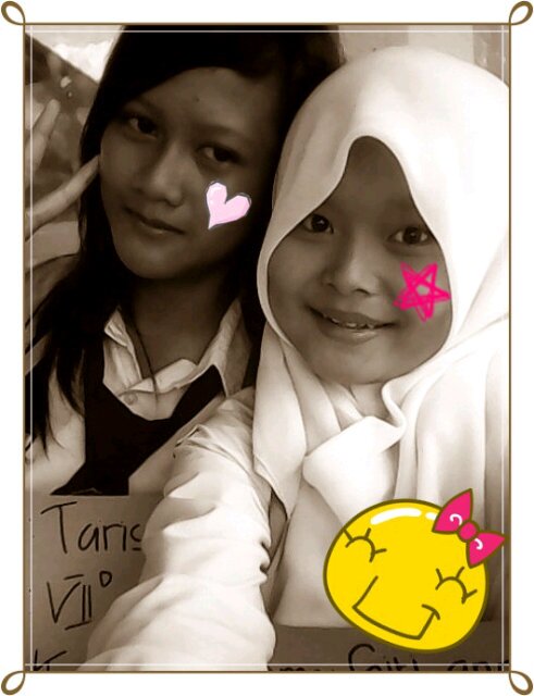 Tarisya30M's profile picture. ^^Tarisya tasya maulida | 30 mei 2001| I AM ISLAM | Comate,Soniq, Alovers, B_Zstar, Bcrew n Alicious ♥☺★♬♬♬♬™©