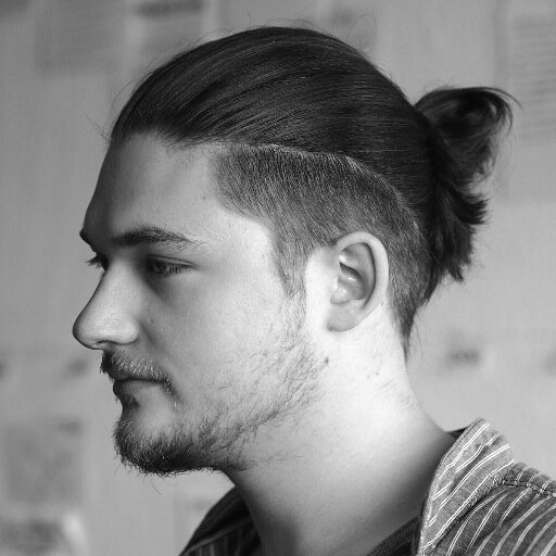Illustrator and Designer. Co-founder of @hyperraum_co Publisher and Editor of The Future Chronicles, currently live on Kickstarter: http://t.co/AKzntVmJd0
