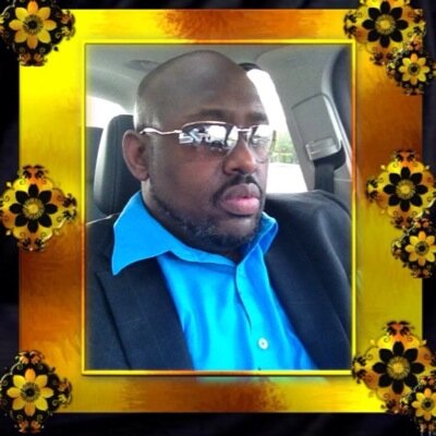 Follow me & I will follow u. I respond to @ Replies and RTs. The hottest Social Media/Twitter News, Tips, Help.