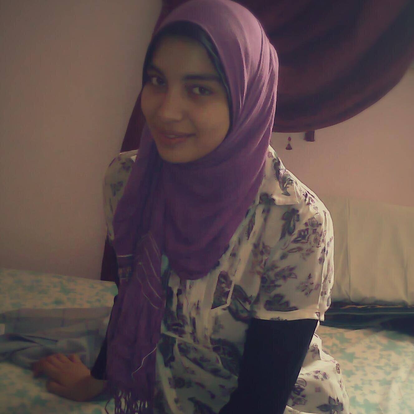 Bebo18# chemistry scientist^_^ma dream#Quran is  my way # Karate champion,tough from outside bt from inside انسان طيب جدا زى محمود الجندى و كمال ابو ريه =))