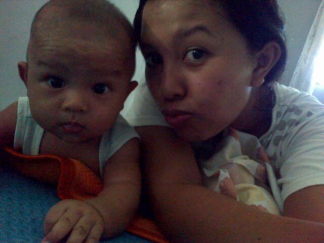 CoyPoer's profile picture. Sederhana