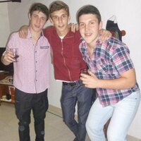 pela ;) (@pelagentile) 's Twitter Profile