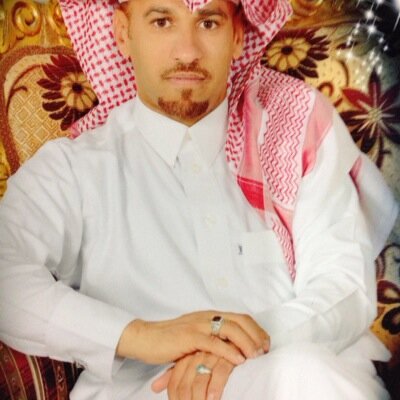 خريج جامعة الملك سعود ١٩٩٣م - (معلم )-ولاعب سابق لنادي الطرف🇯🇲 ثم الروضة 🇨🇮ثم الجيل🇵🇼وعاشق نادي الاتفاق💚❤️الكوماندوز