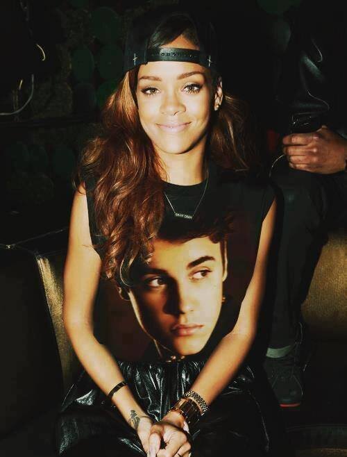 Smiler Beliebr Lovatic Stan Navy :*  
@JustinBieber follow me please :*