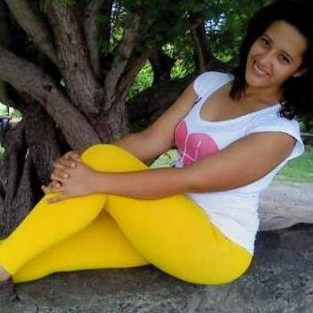 rosyrobles625's profile picture. 