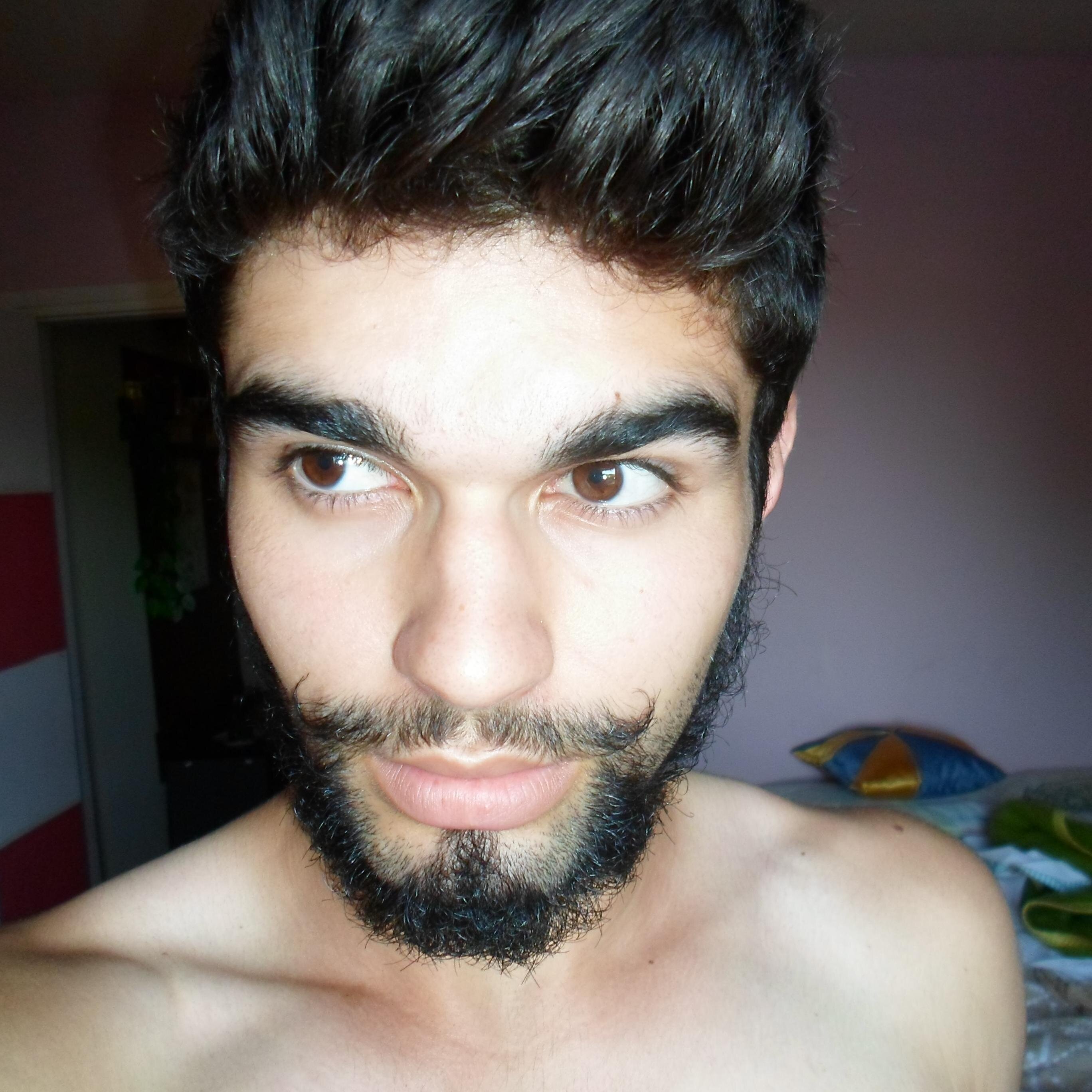 sr_Confusao Profile Picture