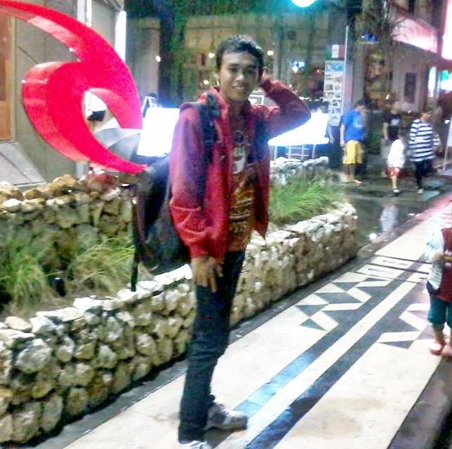 Jadilah terbaik dari yang terbaik :)