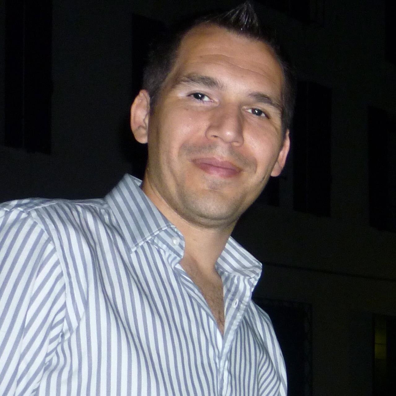 Managing Director. Helping businesses improve their communications. #telecoms #SIP #VoIP