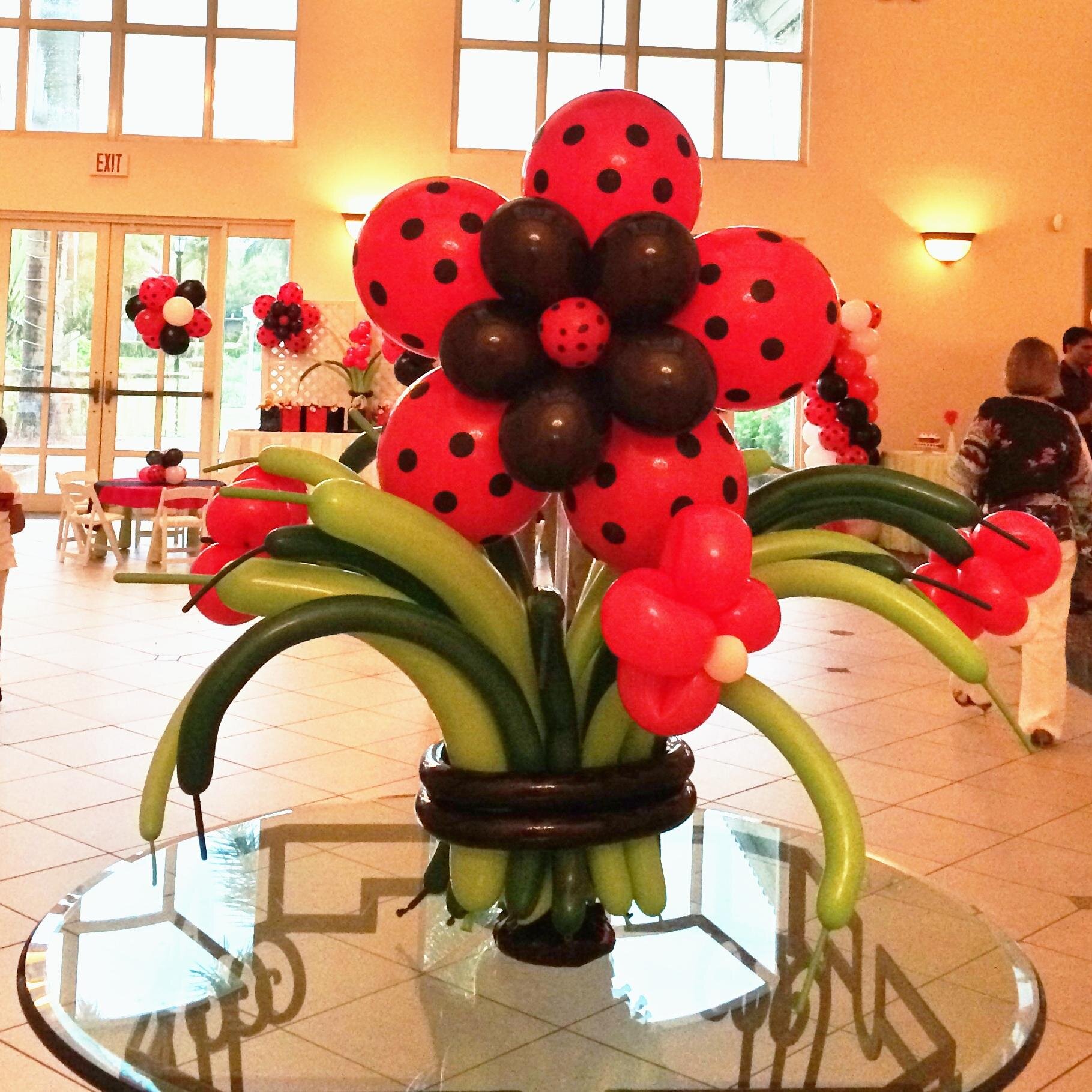 We offer balloon decorations for all type of events, Arch balloons, Columns, helium balloons and More! Call Today for a Free Estimate (786) 970-3517