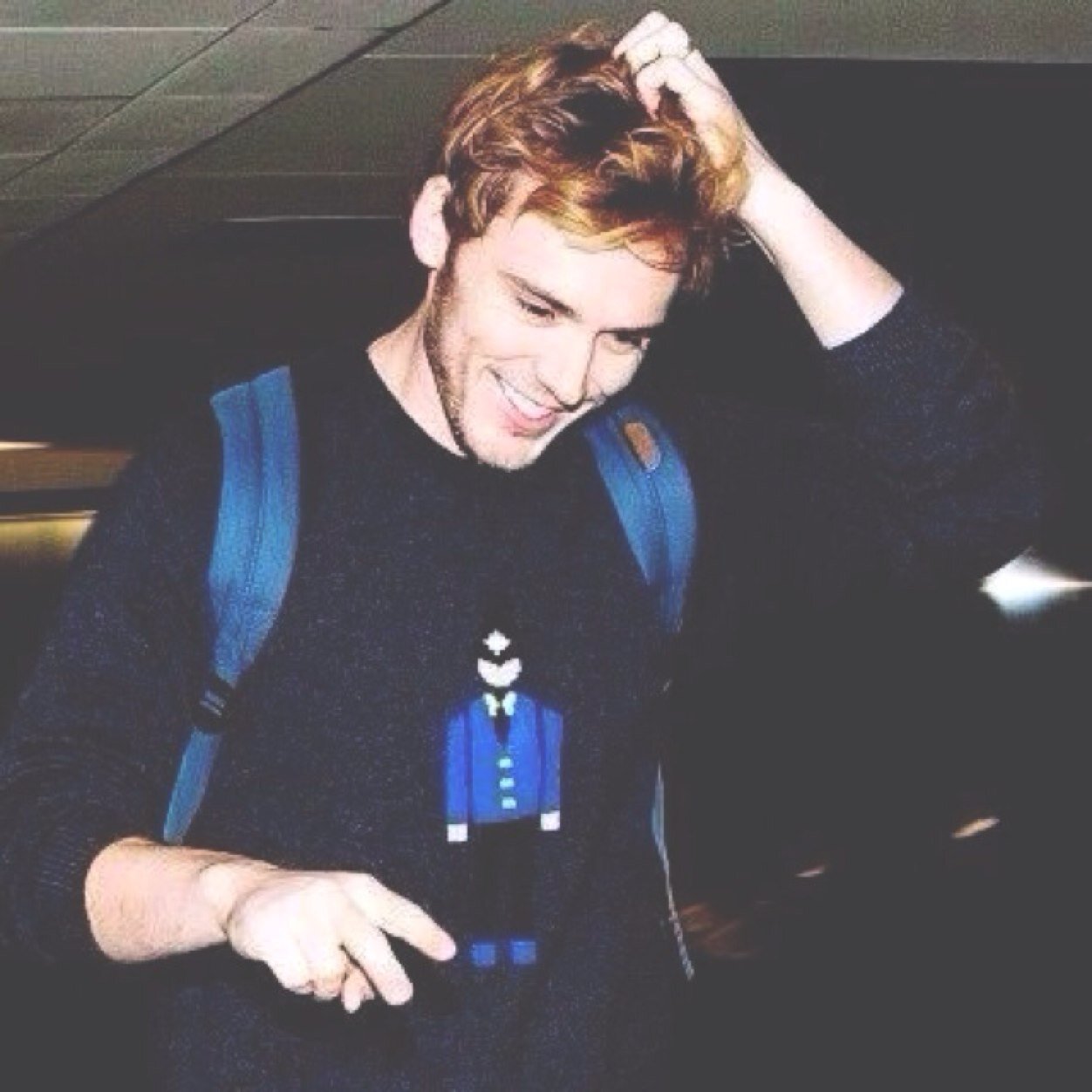 samuel george claflin • 25 • animatore in spiaggia • caramella ❤️• house 3
