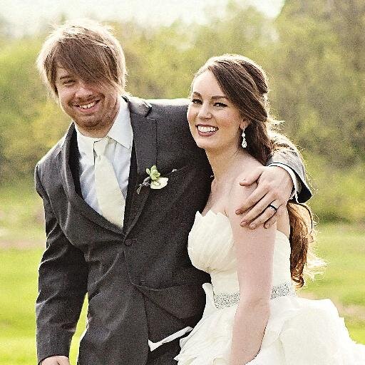 outcast_ashlee's profile picture. 