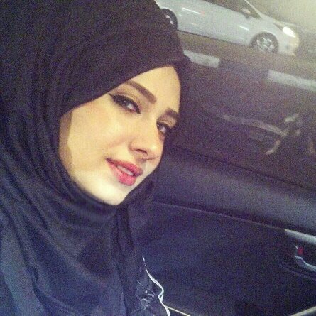 ‏· عرضوو عليةة # الخياانه وماخنت ,,, مو خووف لا والله @ بس اأني عراقيةة وبية تغزرر االعشرةة# 

بنوته عراقيه لحد يسأل من وين كم عمرك؟ﻷن مراح اجاوب الخاص ممنوع