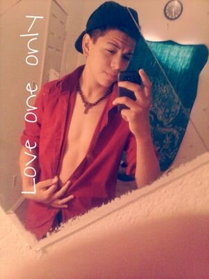 Ć·ā¦Mikey...so...yeahĆ
The names Mikey!
i Don't tweet stupied shit!..
I love to be nice
I love yo be mean
Follow me?
