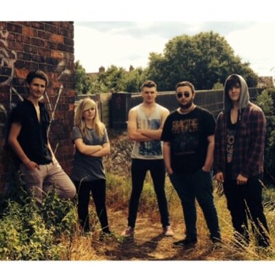 5 piece rock band -Josh Murray;drums -Abbie Carter-Dawson;bass -James Graham;rhythm -Chris Peschiera;lead -Tom Alvis;vocals
~ Northamptonshire~