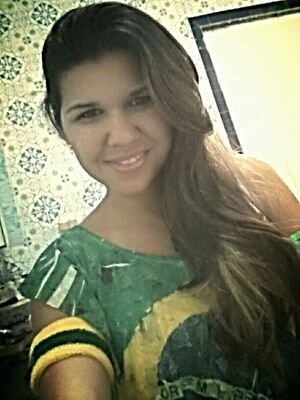 angelarsantos's profile picture. 