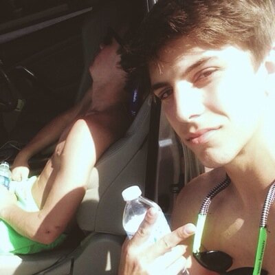 chandlerunf's profile picture. Wakeboarding is somethig im good at... 

:Professional wakeboarder for billabong™