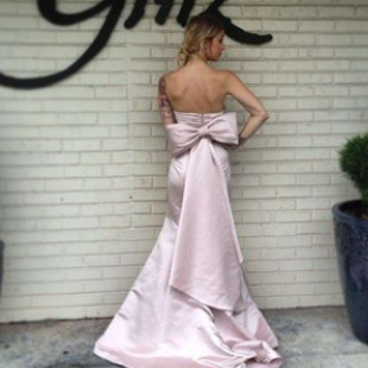 Glitz Nashville. A fashion forward bridal and formal wear shoppe. Locally owned & creatively managed by our team of stylists. (615)646-6694 for inquiries!