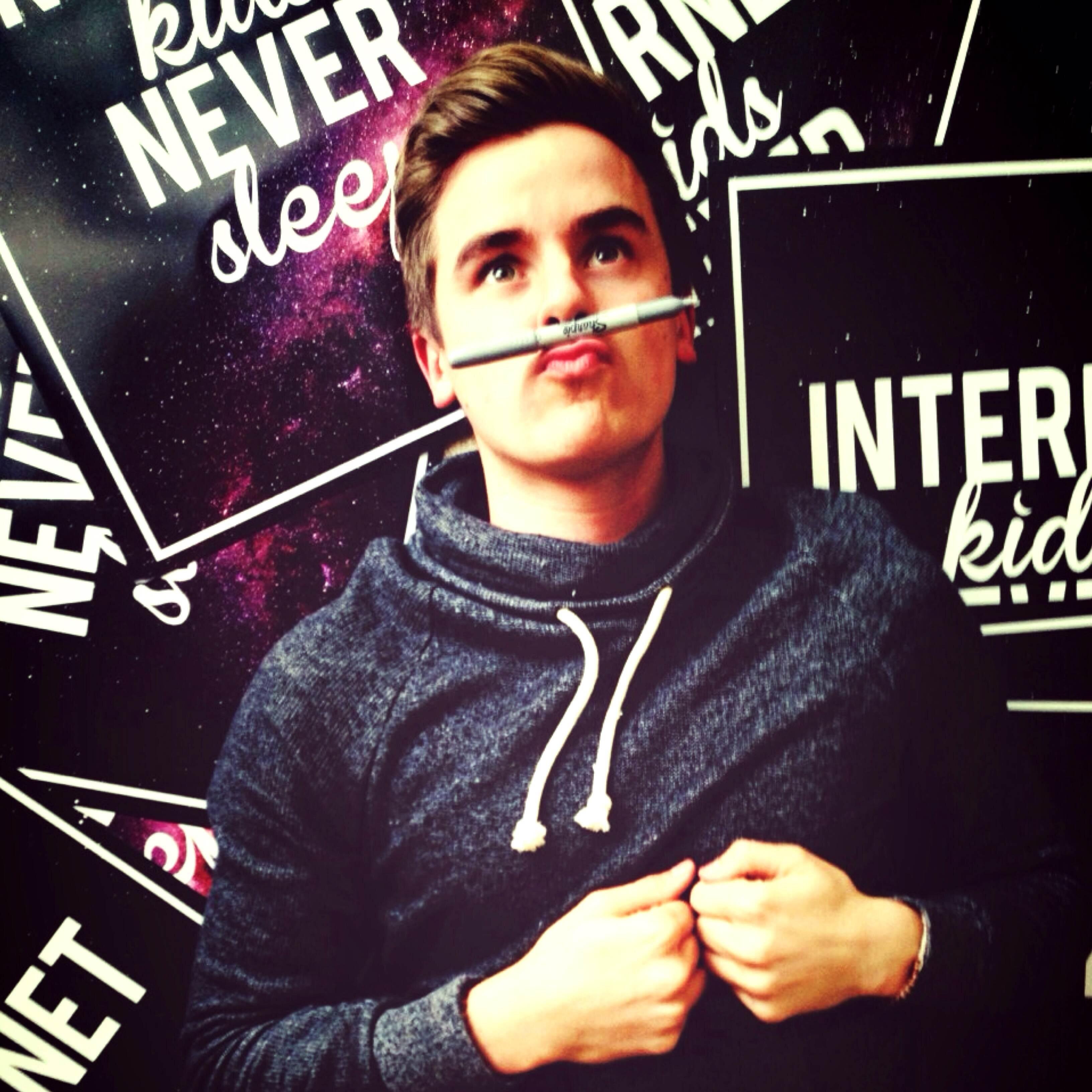 ConnorsGirl95's profile picture. I LOVE @ConnorFranta TO BITS!! That's basically it #Frantastic Instagram:megannrobinson 

Other twitter:meganwarriors