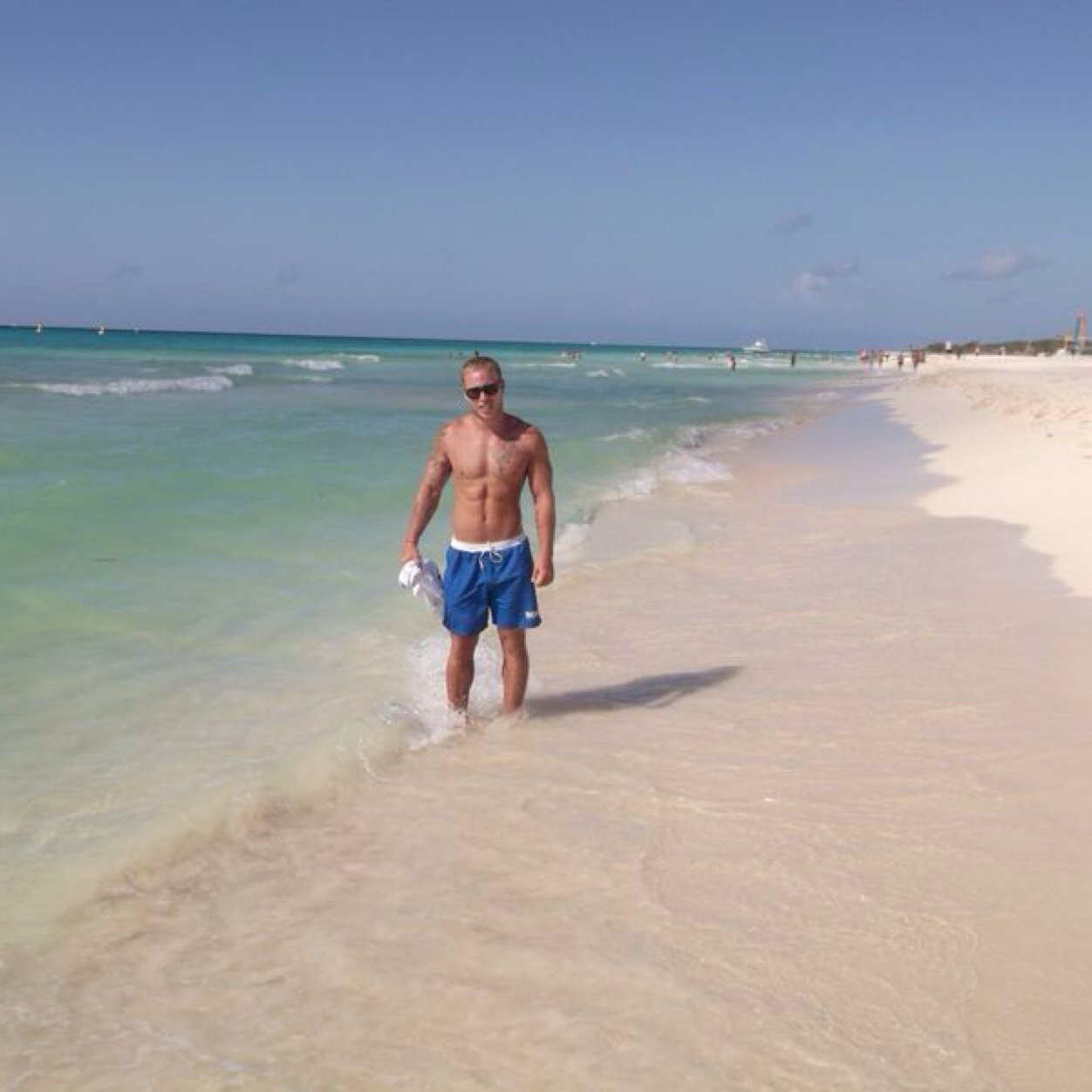 LMOORE337's profile picture. Dream big, Never quit!