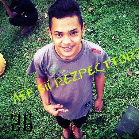 aef_jkt_48's profile picture. bukan bergaya tapi berkarya.
kami emang suka pacaran tapi kami ga suka mainin perasaan.
kami jg suka keluyuran malam tapi kami tau aturan.