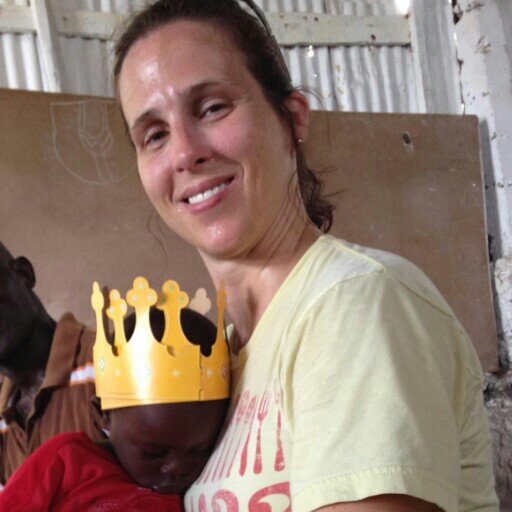 Wife, mom of three, teacher, fearfully & wonderfully made child of God! Isaiah 58:10