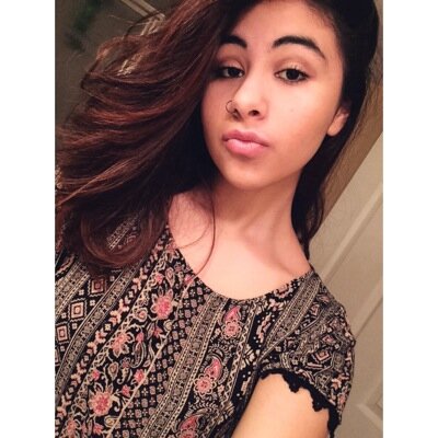 ig - @m.a.y.a ♡snapchat - maya_eisen♡ obsession with indie rock & pop house bands that you've probably never heard of, oops.♡
