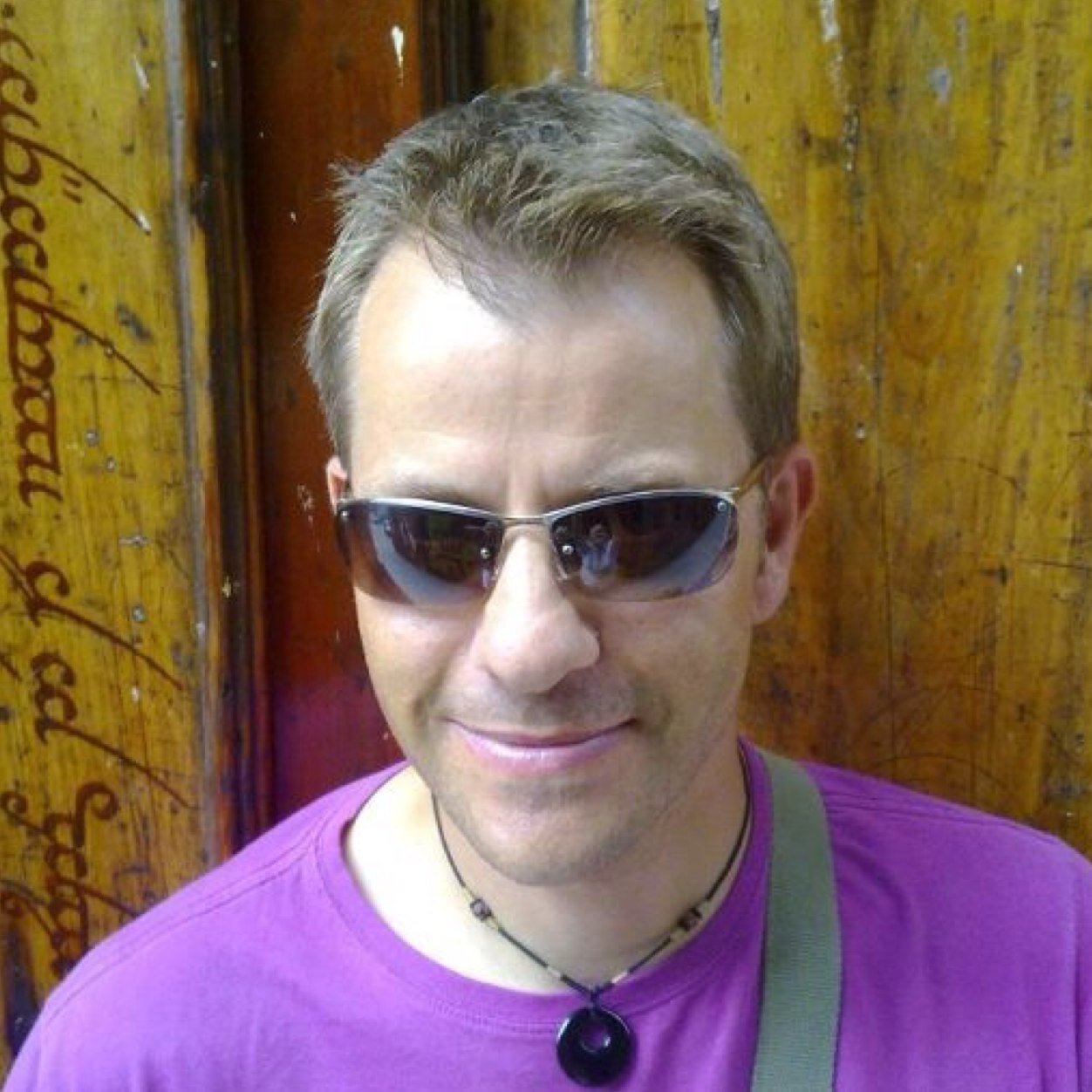 richtribe66's profile picture. 