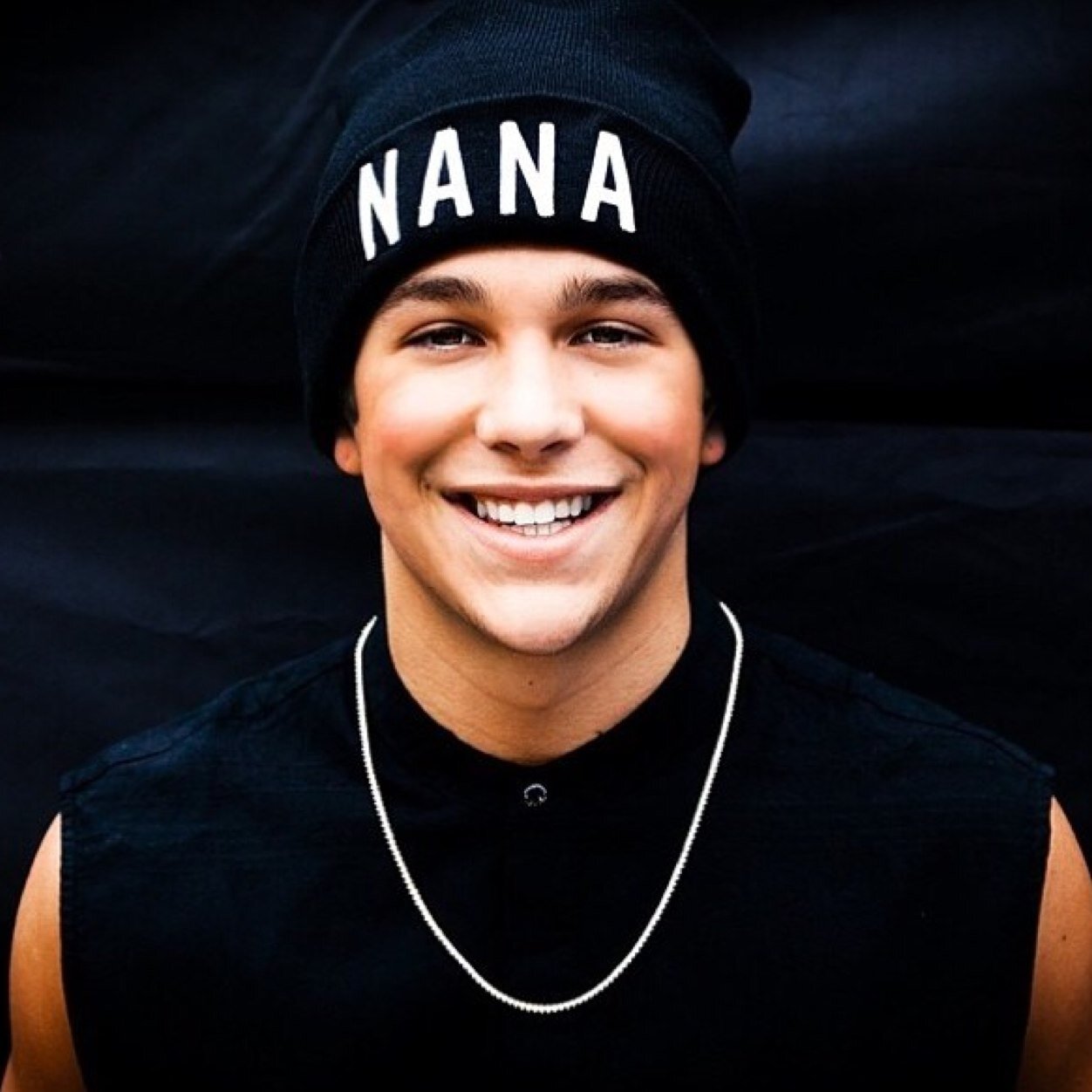 ★ saw austin live on 23rd June 2014 ★ follow if you love him ★ new account will post regualry ★ austin is just perfect ★
