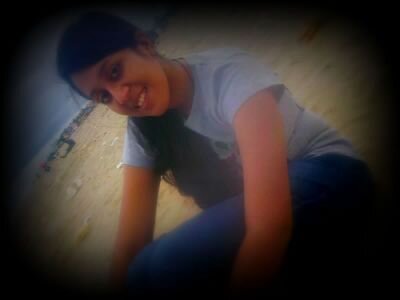 loves to read , creative , music lover , silent, a big fan of Eminem :)