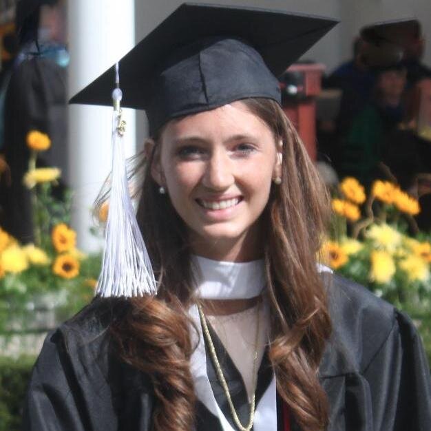 grumpybear_21's profile picture. 