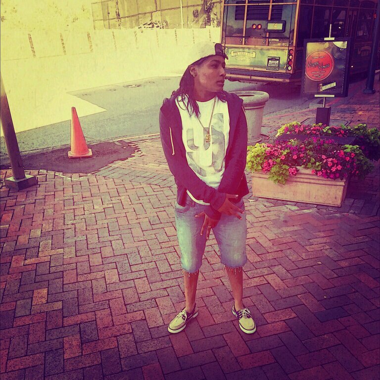 d0it4theladies's profile picture. Jesus first. u get what u give..Solo living life Polo..#$homplife..dont watch me watch ya bitch..$$$$ hope in God