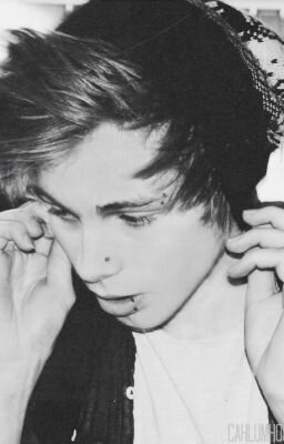 Luke_s_rainbow's profile picture. I wish that I could wake up with amnesia And forget about the stupid little things ♡