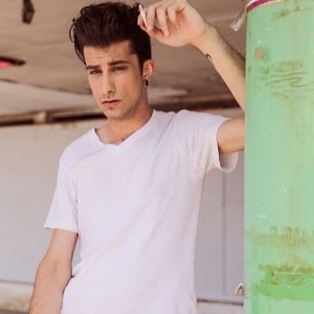 22 year old 6'2 male model signed with @victoriapage_mgmt
