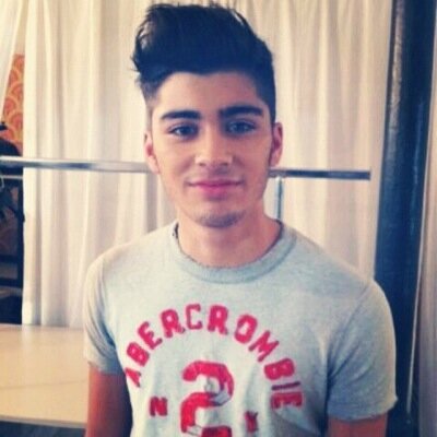 DONT FOLLOW ME FOLLOW @niallipstik AND RT THIS ↓↓↓