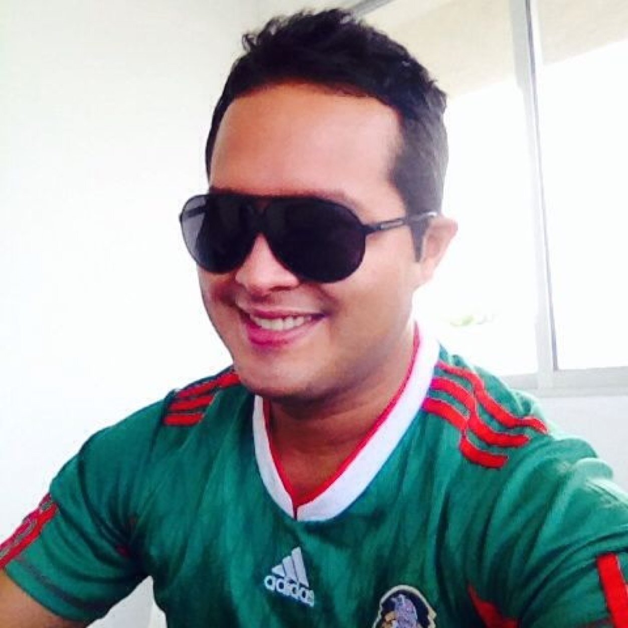 Lic. En Derecho/Presidente DSAVEOPB AC/ #AmoQRoo/ApasionadoXmisIdeales