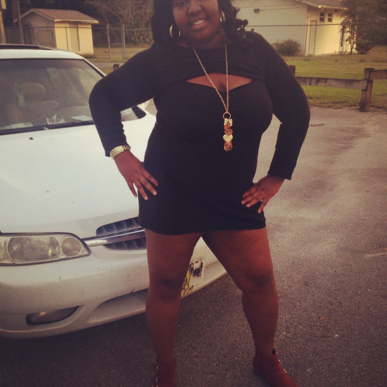 80's Baby ....Strong Minded ,Loving,Giver,Loyal,Hard Working ....Beautiful ....Down @$$ Chick !!!!