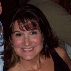 hallietwo's profile picture. 