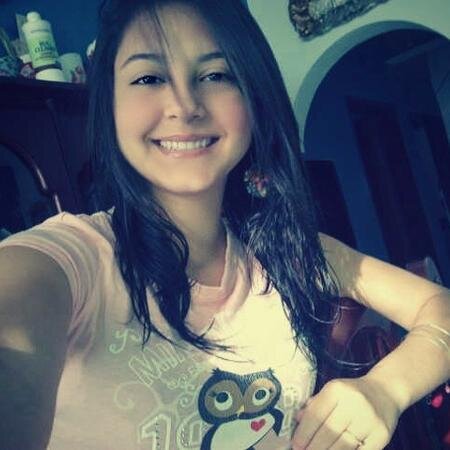 hola& chao*--*'
Un Chico♥
Una Chica♥ 
Un Mundo♥
Ella&El Juntos♥ 
Perfeccion♥