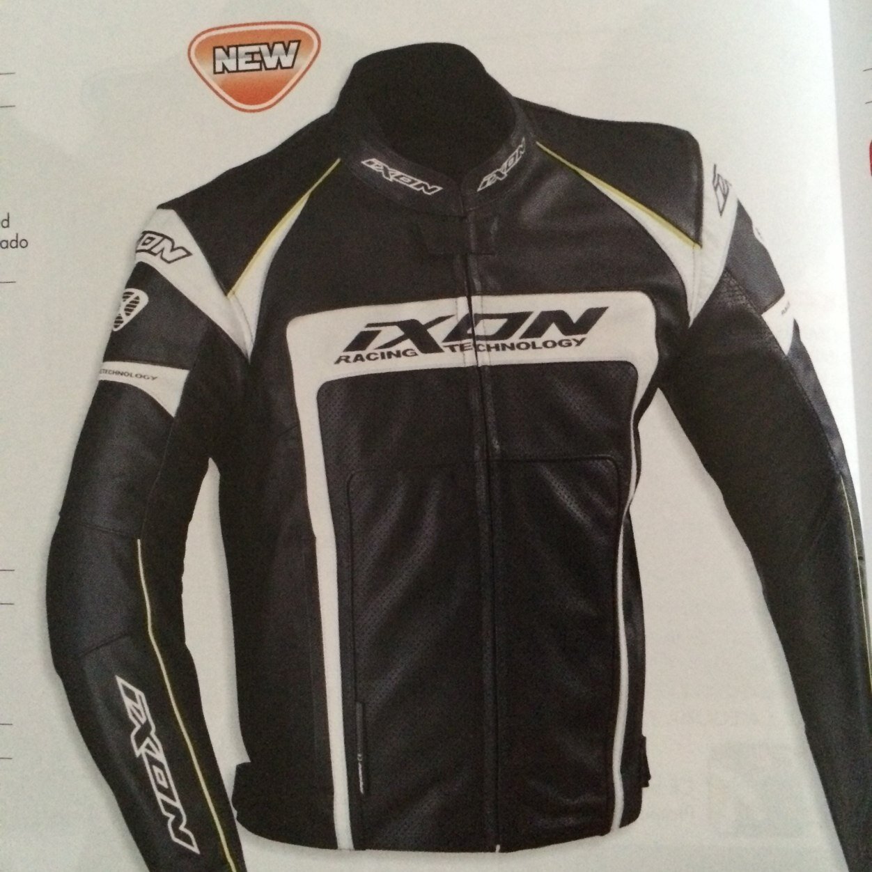 IxonUK's profile picture. 