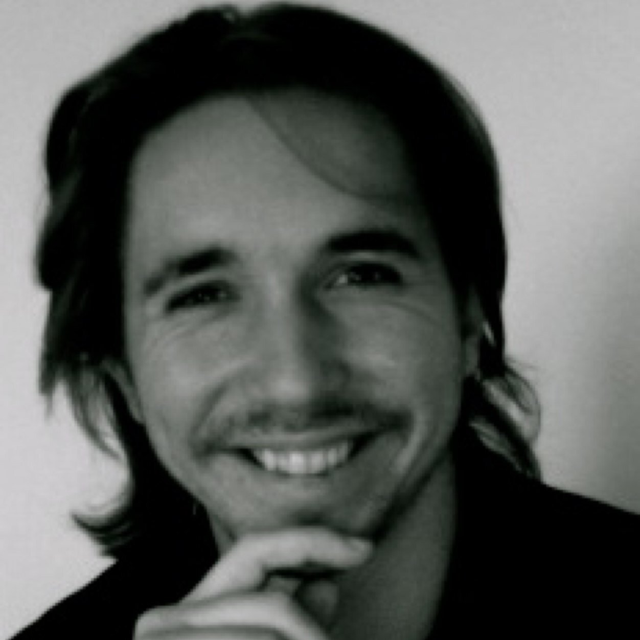 CEO & Founder @mvp_stars, Loving #Frenchtech, #startup, #growthhacking.