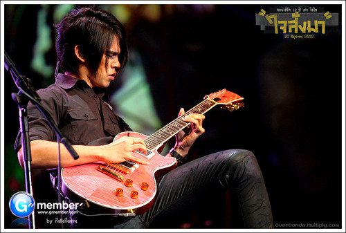 SmileSolfa's profile picture. 