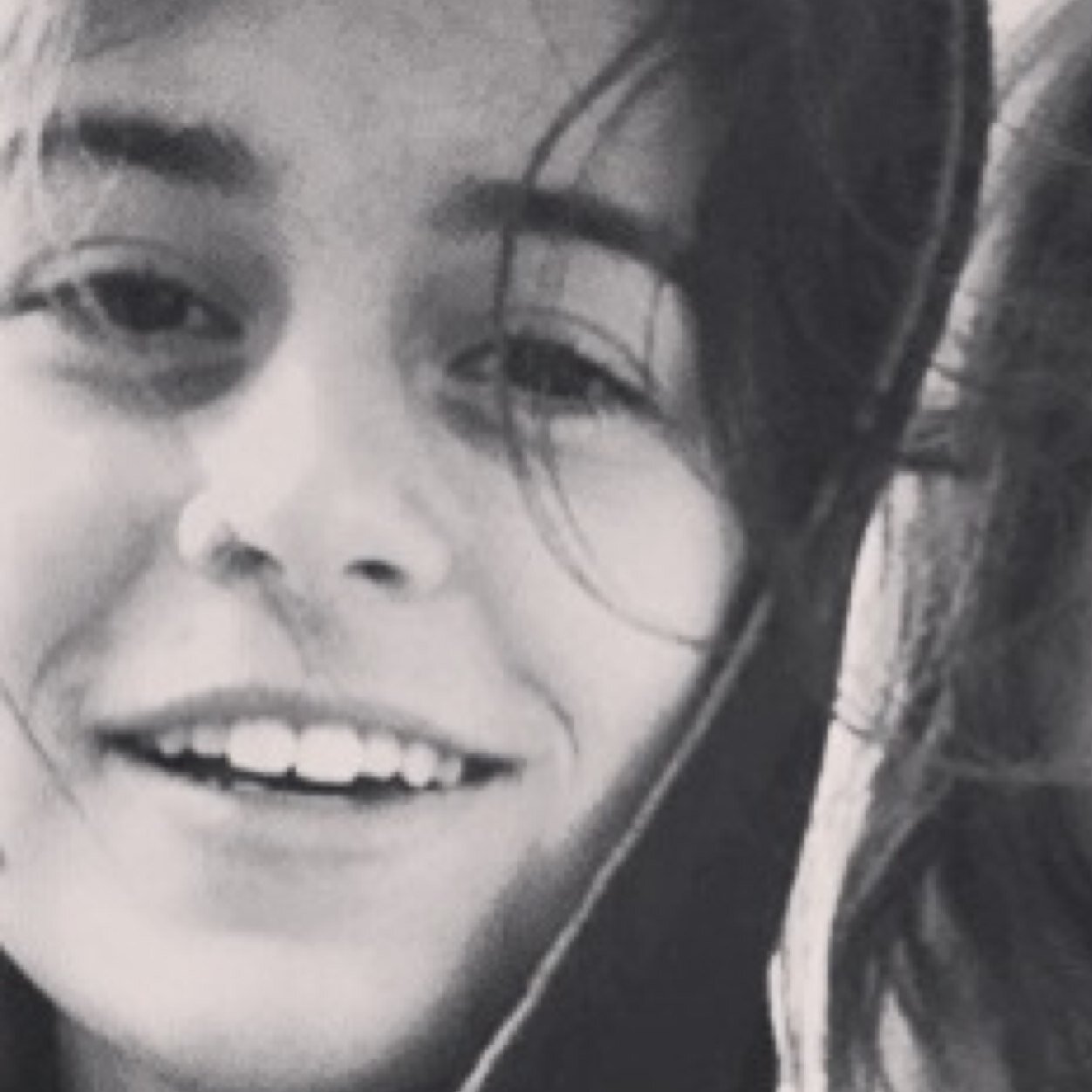 Roxane, 17 ans, Bordeaux || We're all looking for something, for someone ||