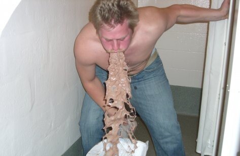Stand-up Alcoholic, Carsalesman, professional hand-job giver (and reciever... Ladies ;))Fuck my wife!