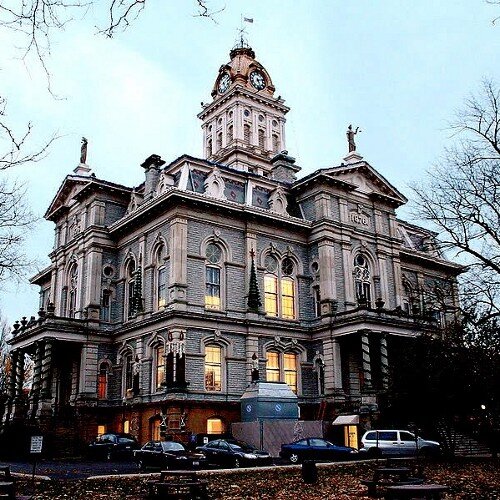 740Confession's profile picture. Real Schools|Real Confessions|Real town Newark| kik us your confessions: 740Confessions| Granville, Heath, and Catholic kids welcome!