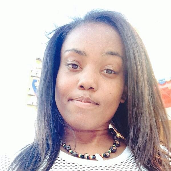 ..life is too short to be worrying about the past :) i follow back everyone in my own time (y) IG: sharbyvassell