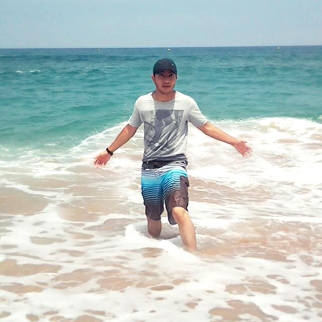 Abdou_DC's profile picture. I'm a Young Man with a Nice Attitude, I'm a graphic designer / photography lover, i believe that a Day without Smile is a day wasted.. '' يحيا الشعب ''