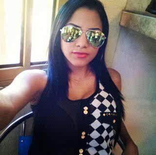 Solo quiero conocer chicos casados cero compromiso, me gusta divertirme con chicos ya sabes sigueme!