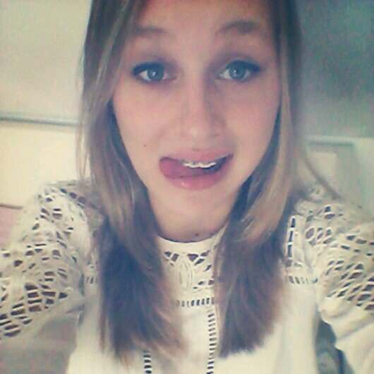 Happy because i love a band ♡☆ @5SOS ☆